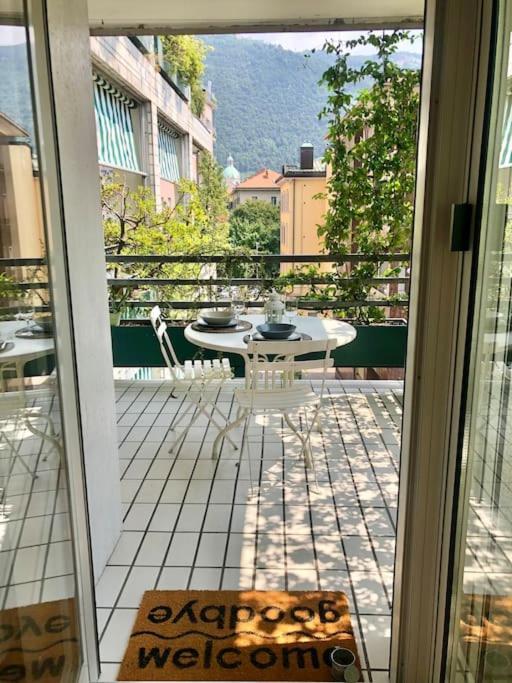 Mascalzone Latino, City Center Apartment Como Bagian luar foto