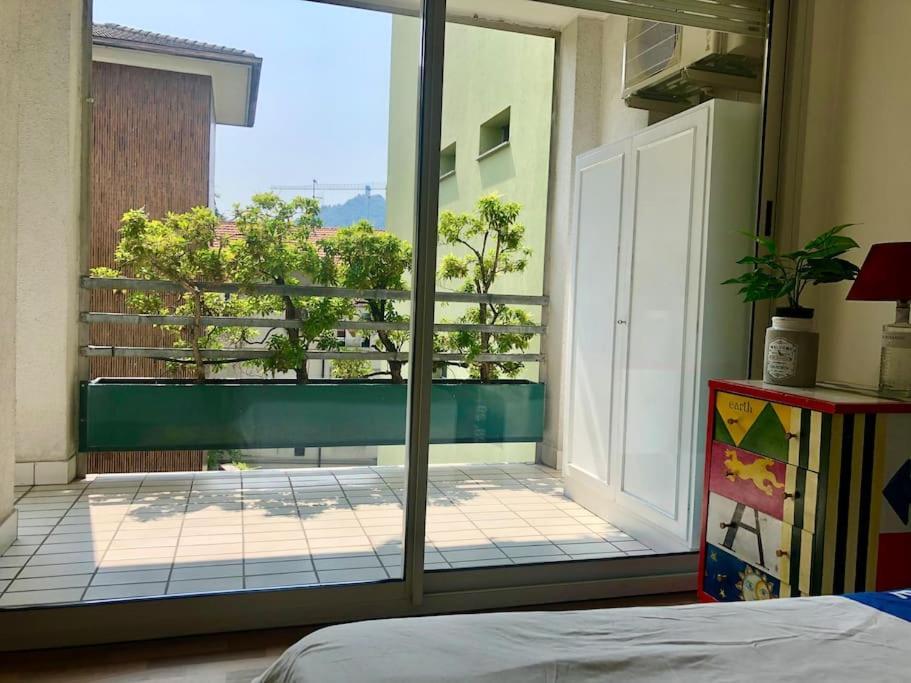 Mascalzone Latino, City Center Apartment Como Bagian luar foto